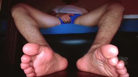 Snapshot of the_masked_stroker chatting on November 2025 06:14:02 AM the_masked_stroker online show from November 2025 06:14:02 AM