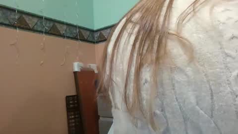 Snapshot of the_sam_ chatting on January 2025 11:49:02 PM the_sam_ online show from January 2025 11:49:02 PM