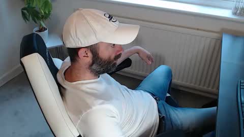 Snapshot of the_sensual_masturwait chatting on September 2025 06:29:02 AM the_sensual_masturwait online show from September 2025 06:29:02 AM