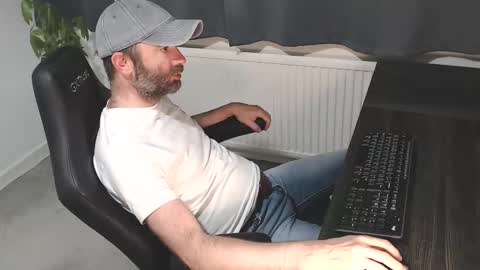 Snapshot of the_sensual_masturwait chatting on October 2025 06:30:01 PM the_sensual_masturwait online show from October 2025 06:30:01 PM