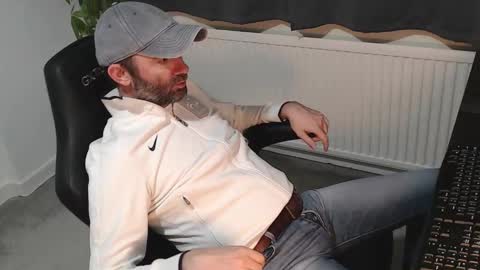 Snapshot of the_sensual_masturwait chatting on October 2025 07:26:02 PM the_sensual_masturwait online show from October 2025 07:26:02 PM