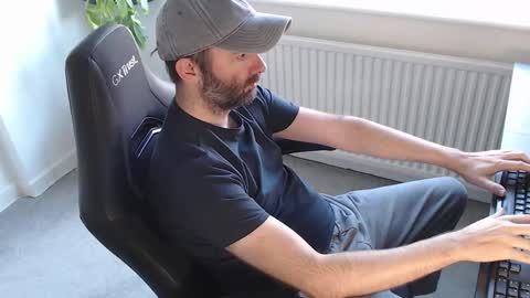 Snapshot of the_sensual_masturwait chatting on November 2025 10:28:01 AM the_sensual_masturwait online show from November 2025 10:28:01 AM