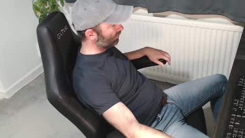 Snapshot of the_sensual_masturwait chatting on November 2025 09:03:01 PM the_sensual_masturwait online show from November 2025 09:03:01 PM