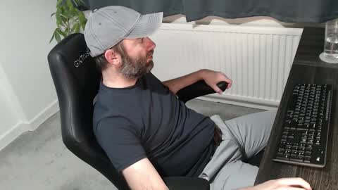 Snapshot of the_sensual_masturwait chatting on November 2025 08:24:02 PM the_sensual_masturwait online show from November 2025 08:24:02 PM