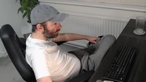 Snapshot of the_sensual_masturwait chatting on November 2025 07:19:01 AM the_sensual_masturwait online show from November 2025 07:19:01 AM