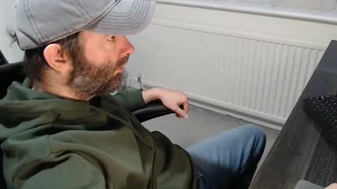 Snapshot of the_sensual_masturwait chatting on January 2026 08:06:01 AM the_sensual_masturwait online show from January 2026 08:06:01 AM