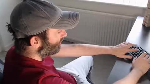 Snapshot of the_sensual_masturwait chatting on January 2026 02:00:01 PM the_sensual_masturwait online show from January 2026 02:00:01 PM