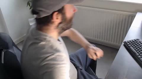 Snapshot of the_sensual_masturwait chatting on January 2026 11:03:02 AM the_sensual_masturwait online show from January 2026 11:03:02 AM