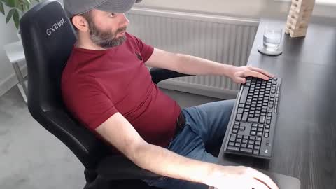 Snapshot of the_sensual_masturwait chatting on February 2026 11:22:02 AM the_sensual_masturwait online show from February 2026 11:22:02 AM