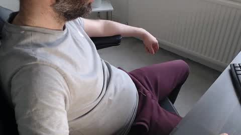 Snapshot of the_sensual_masturwait chatting on February 2026 10:14:01 AM the_sensual_masturwait online show from February 2026 10:14:01 AM