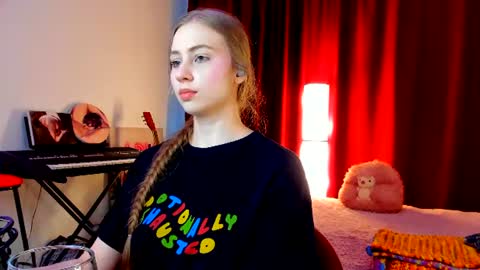 Ally    STREAMING ON TWITCH NOW Check my Twitter for updates online show from June 2026 04:19:02 AM