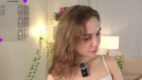 My name is Cynthia and Im very happy to see you in my sweet room  online show from June 2026 03:15:02 AM