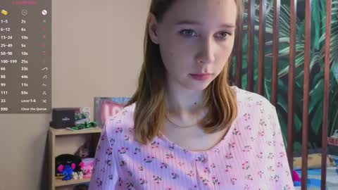 Vicky online show from April 2026 06:49:02 PM