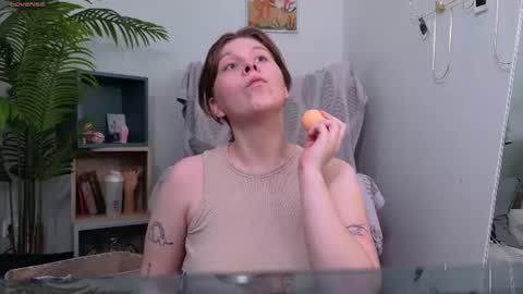 Snapshot of the_virg1n_marie chatting on June 2026 01:17:02 PM The Rosemarie I Wed FriSun 1 AM 9 AM EDT online show from June 2026 01:17:02 PM