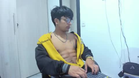 Snapshot of the_weed_guys chatting on September 2025 03:44:01 AM Danny online show from September 2025 03:44:01 AM