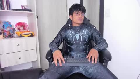 Snapshot of the_weed_guys chatting on October 2025 10:00:01 PM Danny online show from October 2025 10:00:01 PM