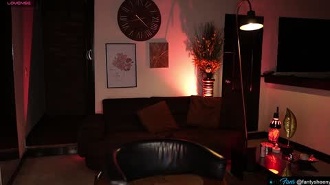 Snapshot of thea_ome chatting on December 2024 12:19:01 AM Thea online show from December 2024 12:19:01 AM