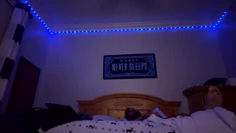 Snapshot of theamezcua98 chatting on December 2025 05:26:01 AM theamezcua98 online show from December 2025 05:26:01 AM