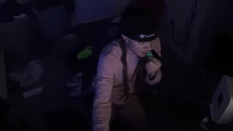 babydjac online show from December 2025 10:09:02 AM