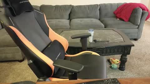 Snapshot of theballboy chatting on October 2025 01:59:02 AM theballboy online show from October 2025 01:59:02 AM