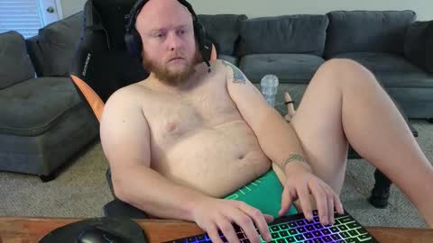 Snapshot of theballboy chatting on December 2025 12:54:01 PM theballboy online show from December 2025 12:54:01 PM