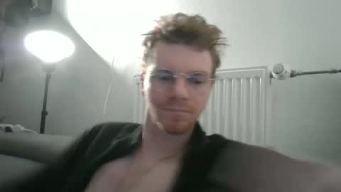 Snapshot of thebatguuy chatting on January 2025 06:01:02 PM thebatguuy online show from January 2025 06:01:02 PM