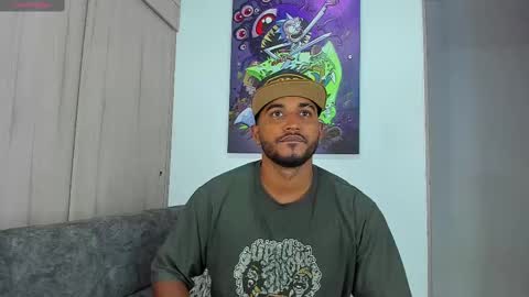 Snapshot of theblack_frank chatting on March 2025 10:52:01 AM theblack_frank online show from March 2025 10:52:01 AM