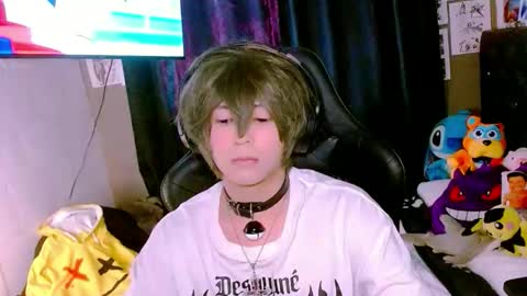 thebluesky_18 online show from June 2026 12:32:01 PM