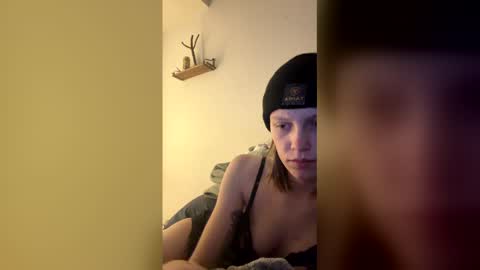 theborderline14 online show from February 2026 06:20:02 AM