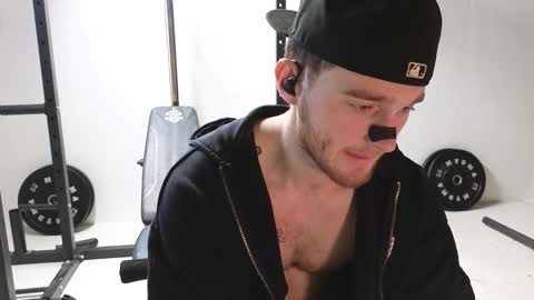 Snapshot of thebrentsavage chatting on February 2025 03:05:01 PM thebrentsavage online show from February 2025 03:05:01 PM