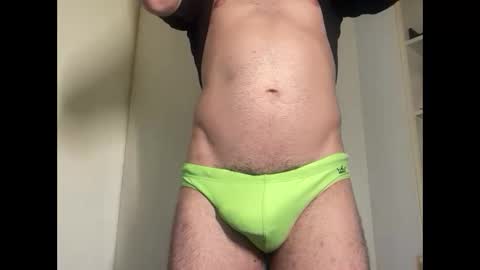 Snapshot of thebulge_b0y chatting on May 2026 10:38:02 PM thebulge_b0y online show from May 2026 10:38:02 PM