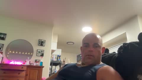 Snapshot of thebuzz777 chatting on November 2025 08:26:01 AM theBuzz777 online show from November 2025 08:26:01 AM