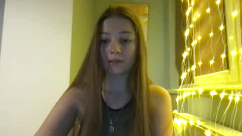 Crystal online show from January 2025 03:43:01 PM