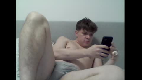 thecuteguy144949 online show from February 2025 08:28:02 PM