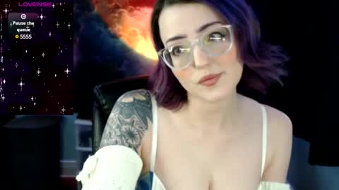 Snapshot of thedaisymoon chatting on February 2025 01:26:01 AM thedaisymoon online show from February 2025 01:26:01 AM