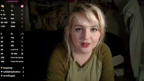 Snapshot of thedancingalien chatting on April 2026 03:55:01 AM Kassandra Grant online show from April 2026 03:55:01 AM