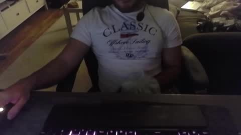 Teenboi online show from October 2025 10:43:02 PM