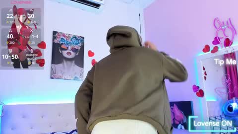 Snapshot of thedoll_ethan chatting on October 2025 08:11:02 PM ethan online show from October 2025 08:11:02 PM