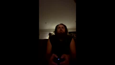 Snapshot of thedude715981 chatting on December 2024 05:03:01 AM thedude715981 online show from December 2024 05:03:01 AM