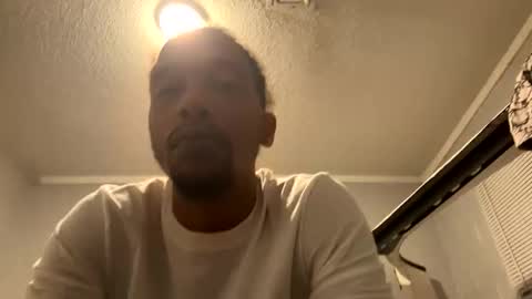 thee304slayer online show from October 2025 01:31:01 AM