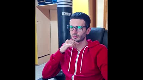 Snapshot of theebigbooss chatting on November 2025 10:29:02 PM theebigbooss online show from November 2025 10:29:02 PM