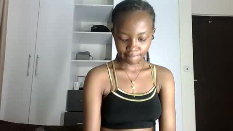 theequinn1 online show from May 2026 10:21:02 AM