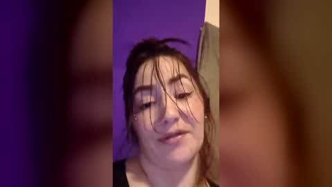 theesweetestshygrl1 online show from July 2026 02:33:01 AM