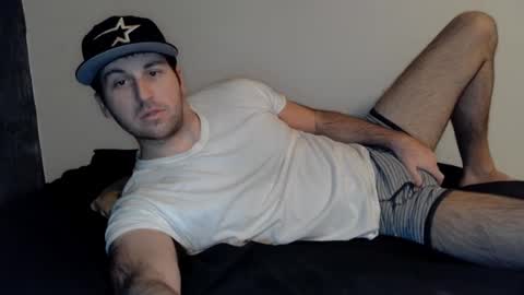 Theetwohander online show from January 2025 12:28:02 PM