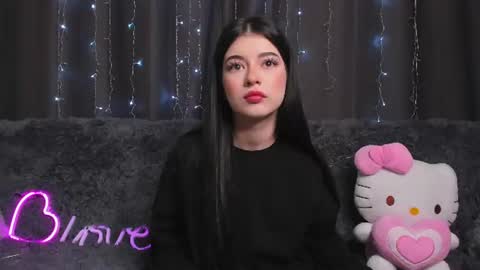 Snapshot of thegirlyoullcomebackto chatting on June 2026 01:24:02 PM Anora online show from June 2026 01:24:02 PM