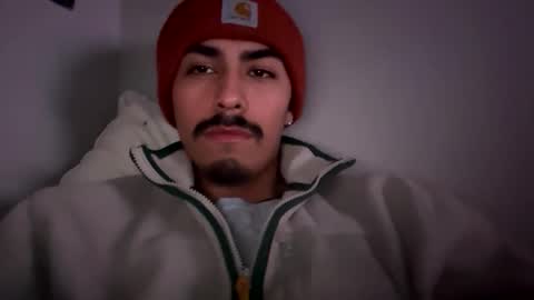 Snapshot of theglorious2002 chatting on November 2025 06:01:01 AM theglorious2002 online show from November 2025 06:01:01 AM