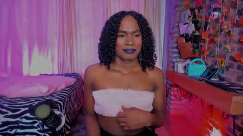 Goldie online show from March 2026 07:07:02 PM