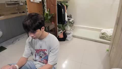 Snapshot of thegreenmagus chatting on November 2025 08:24:01 AM Green online show from November 2025 08:24:01 AM