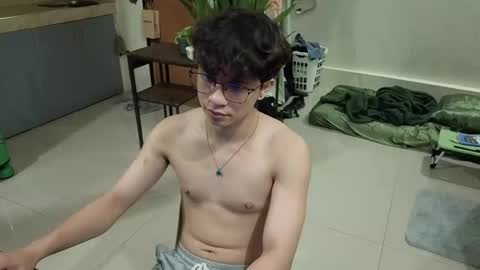 Green online show from April 2026 08:33:02 PM