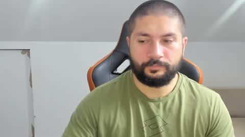 Snapshot of theguardian7 chatting on November 2025 09:17:01 PM theguardian7 online show from November 2025 09:17:01 PM